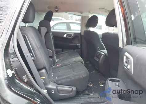 2016 Nissan Pathfinder S z USA, uszkodzony, nr VIN 5N1AR2MN0GC665190